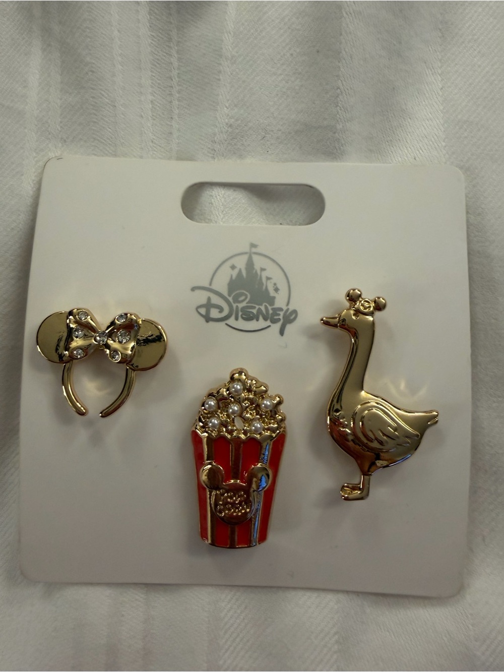 Disney Gold ears Minnie Bow, Popcorn & Duck brooch Pin Set - Gold and Red